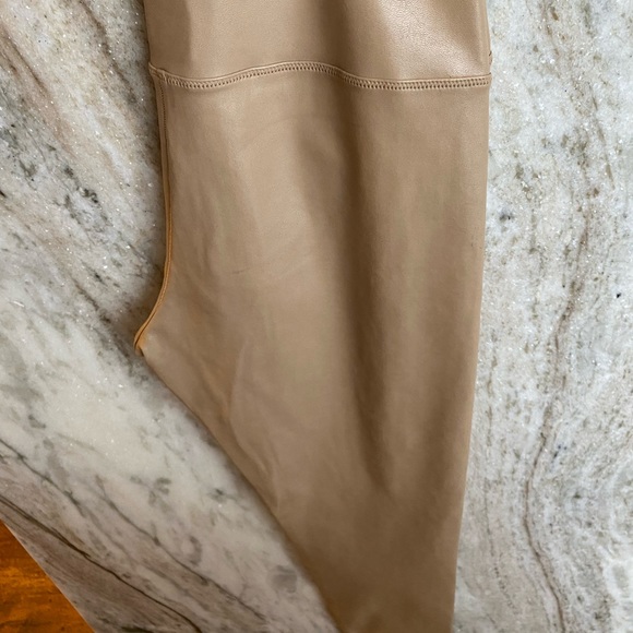 Wilfred Free Daria Leather Leggings - Picture 5 of 10